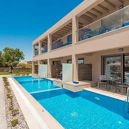 Mystique Luxury & Maisonettes Ξενοδοχείο με διαμερίσματα Λαγανάς